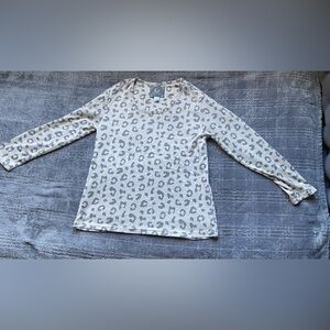 Cheetah print top super soft